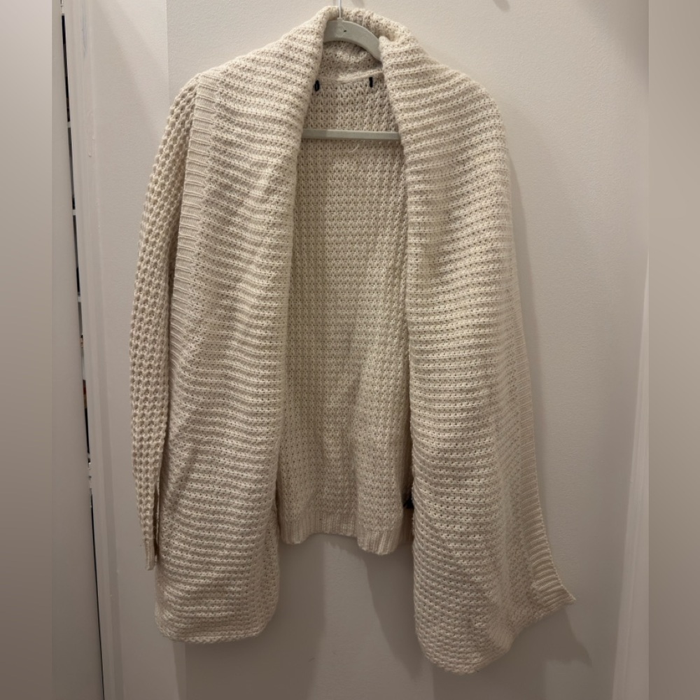 Women’s Cozy Cream Knit Cardigan